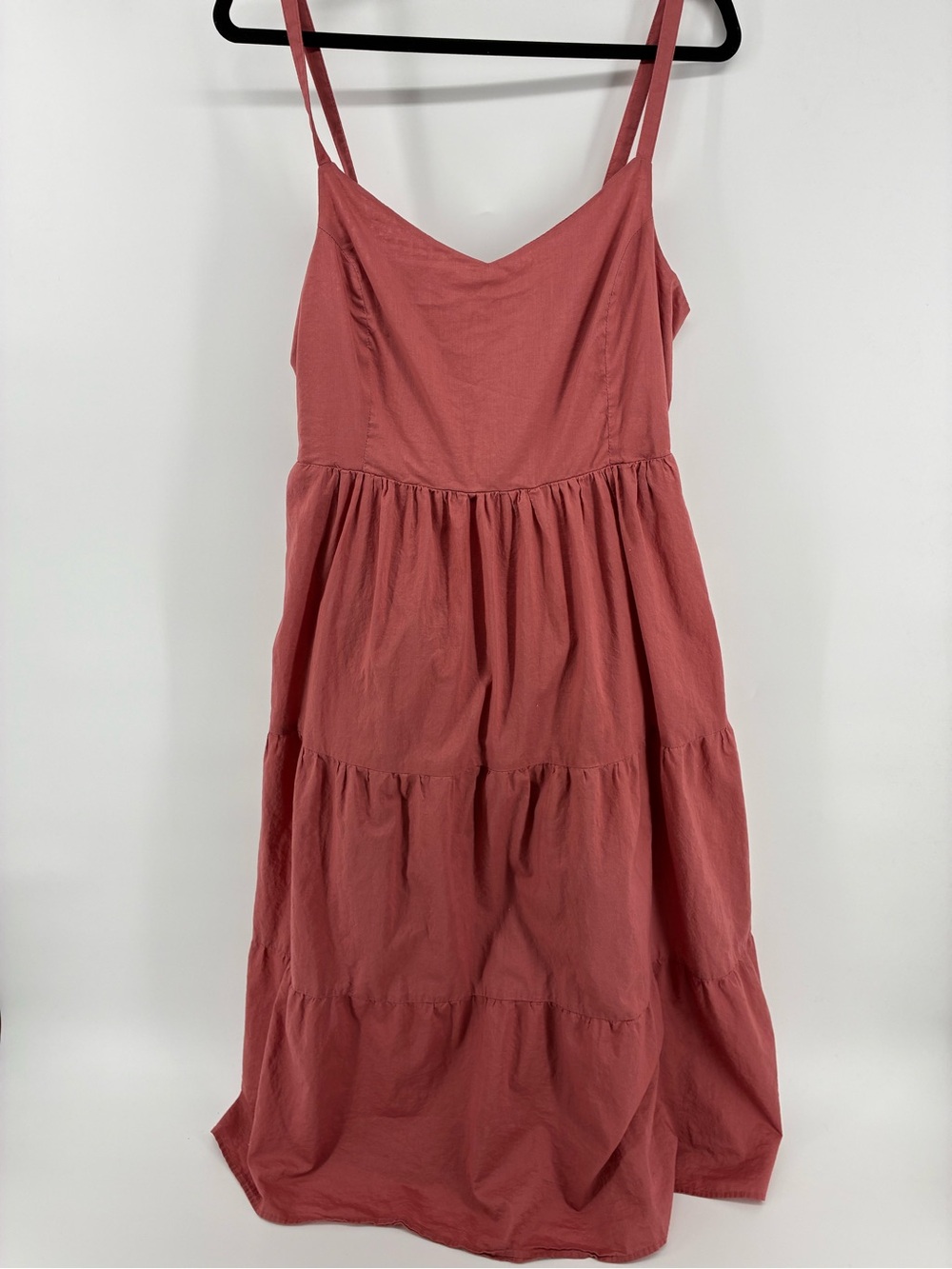 Mexx Tiered Spaghetti Strap Midi Dress in Dusty Rose